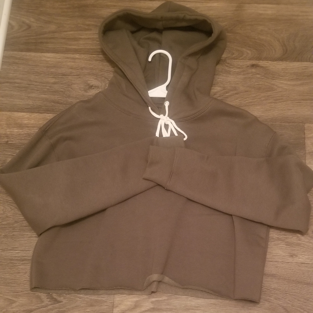 Wild Fable Cropped Hoodie